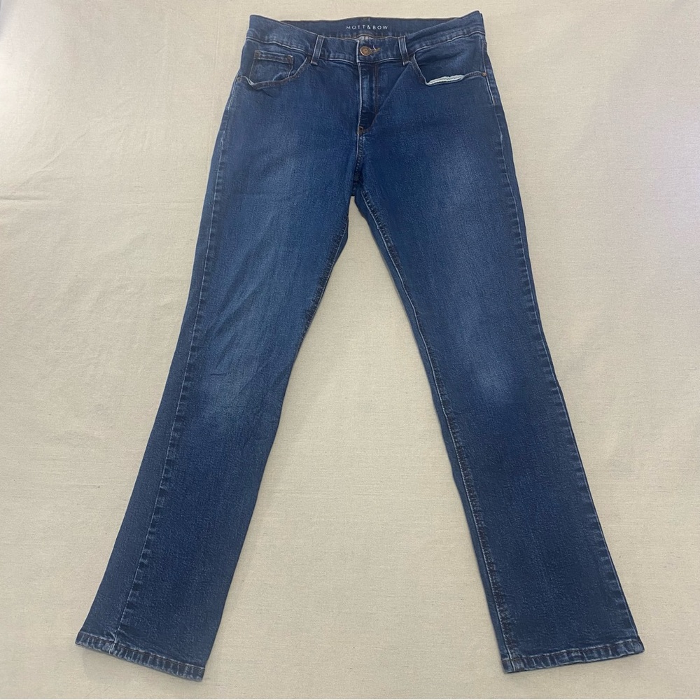 Mott and Bow Boyfriend Jeans Women's 32x30 Mid Rise Medium Wash Denim